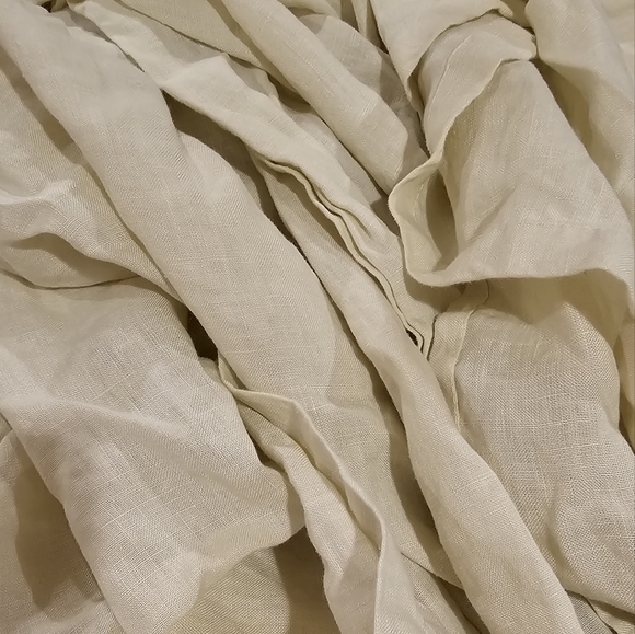 Bella Notte Linen Crib Bedskirt and Fitted Crib Sheet - Picture 3 of 5